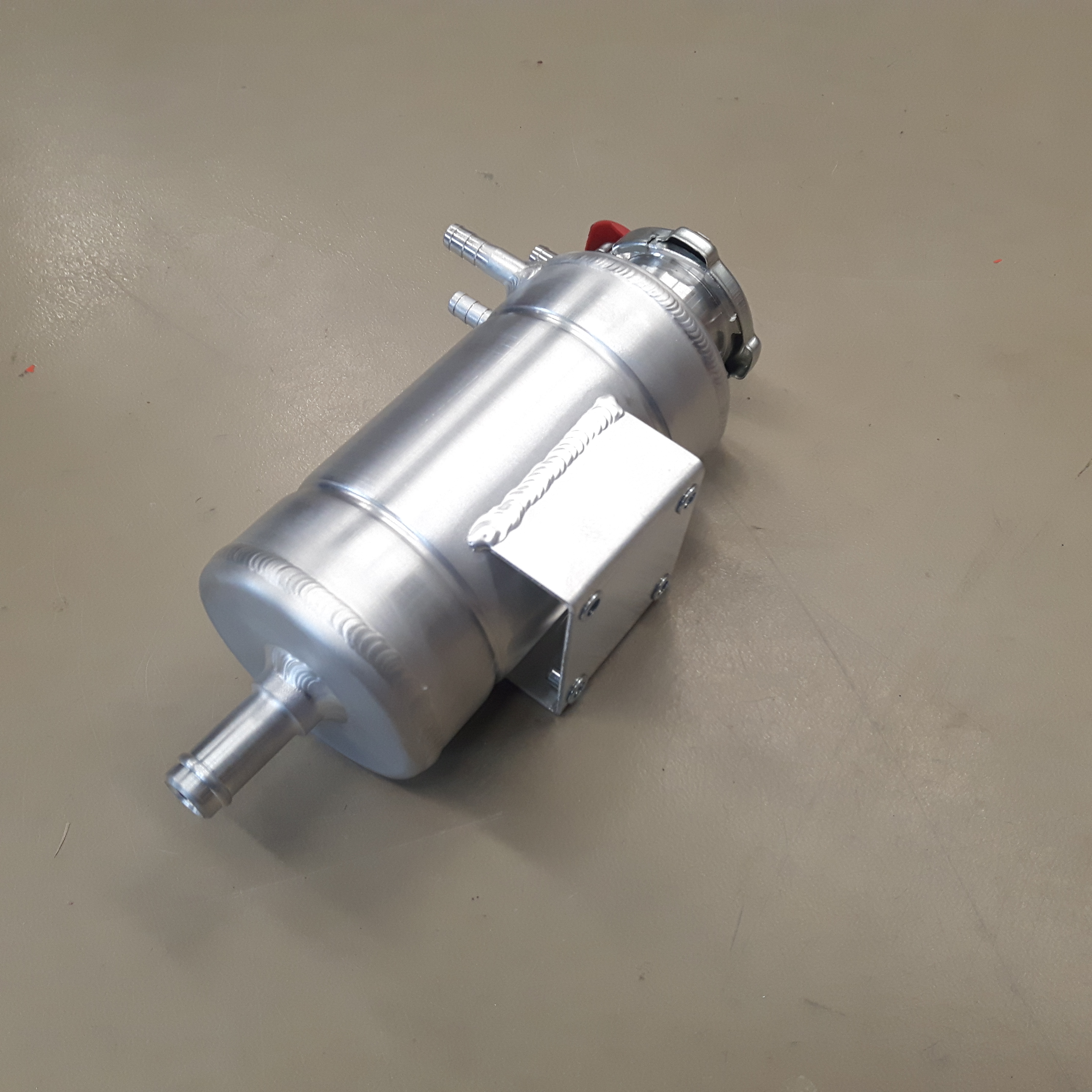20210716_153638 Can-am X3 water header tank  + radiator cap.