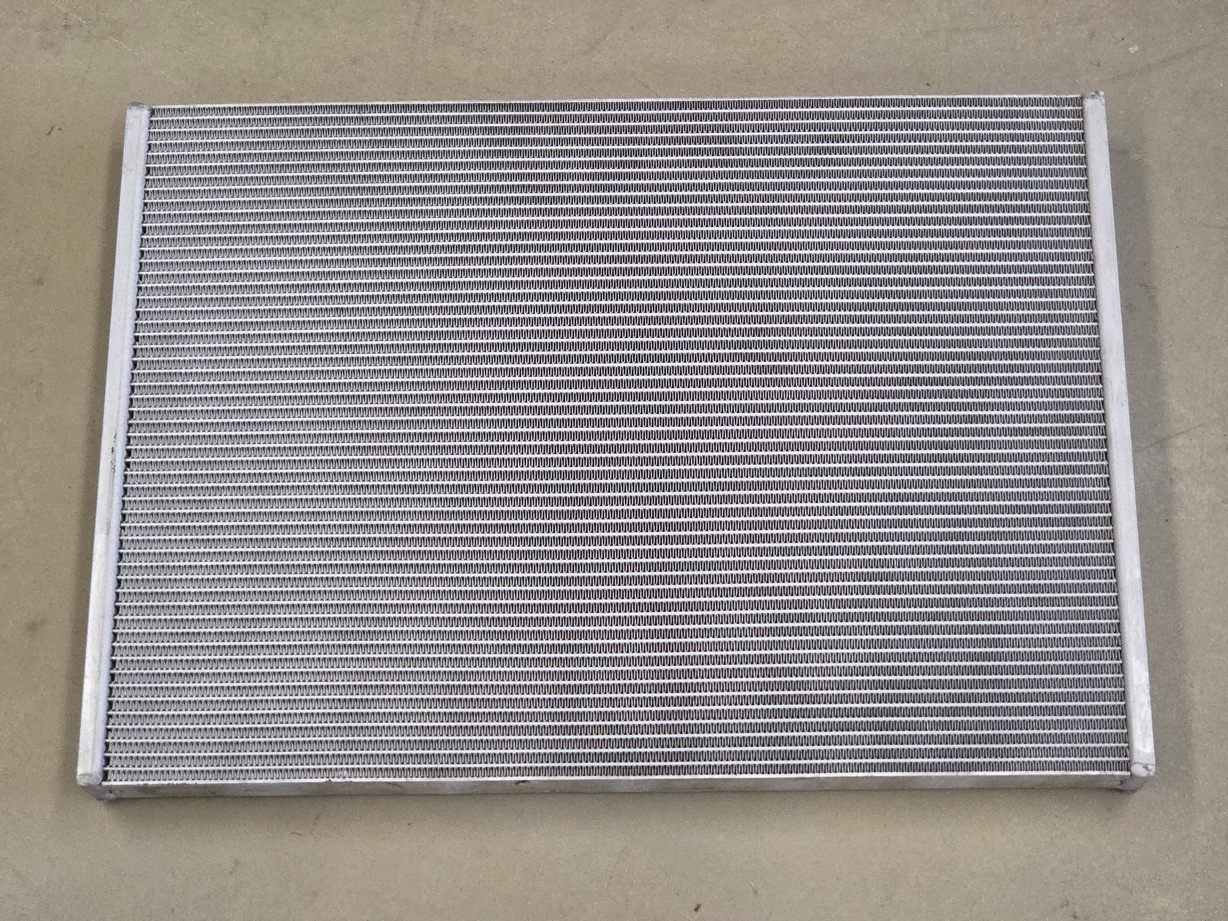 Aluminium high performance koelblok Radiateur 660 x 426 x 45 mm ( Fin 6 mm )