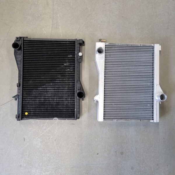 Radiateur speciaal Morgan Roadster 3,7 ltr