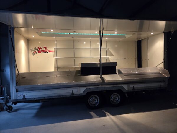 Verkoopwagen / Marktwagen