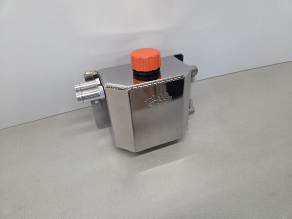 Universele alloy chromed oil catchtank 1,0 ltr fittings Ø 13 mm / left