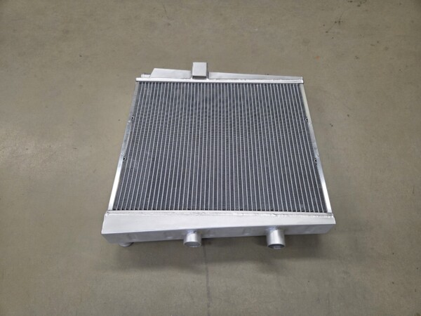 20261015_082907 Radiateur BMW M3 - E30 DTM uitvoering
