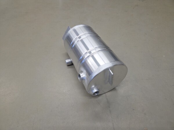 20261026_083711 Dry-sump tank 5 liter speciaal 3/4"- Dash 8